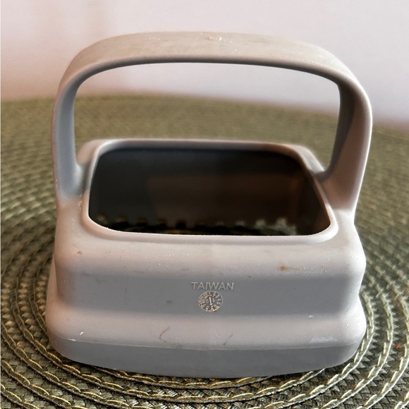 PAMPERED CHEF Cut N Seal CRUSTLESS SANDWICH Appetizer Maker NICE!! #100130 - Picture 3 of 9